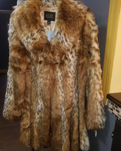 "Luxe" Faux Fur Coat