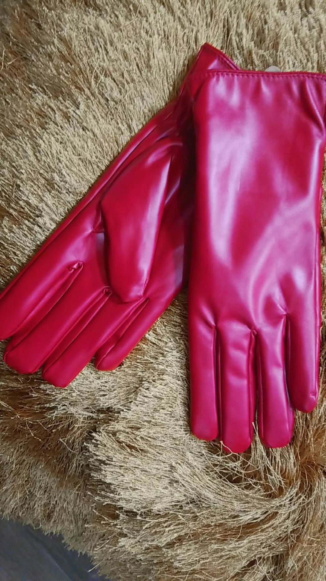 "Lady in Red" Gloves