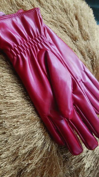 "Lady in Red" Gloves